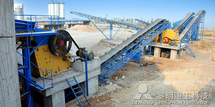 时产400吨石灰石破碎制砂现场